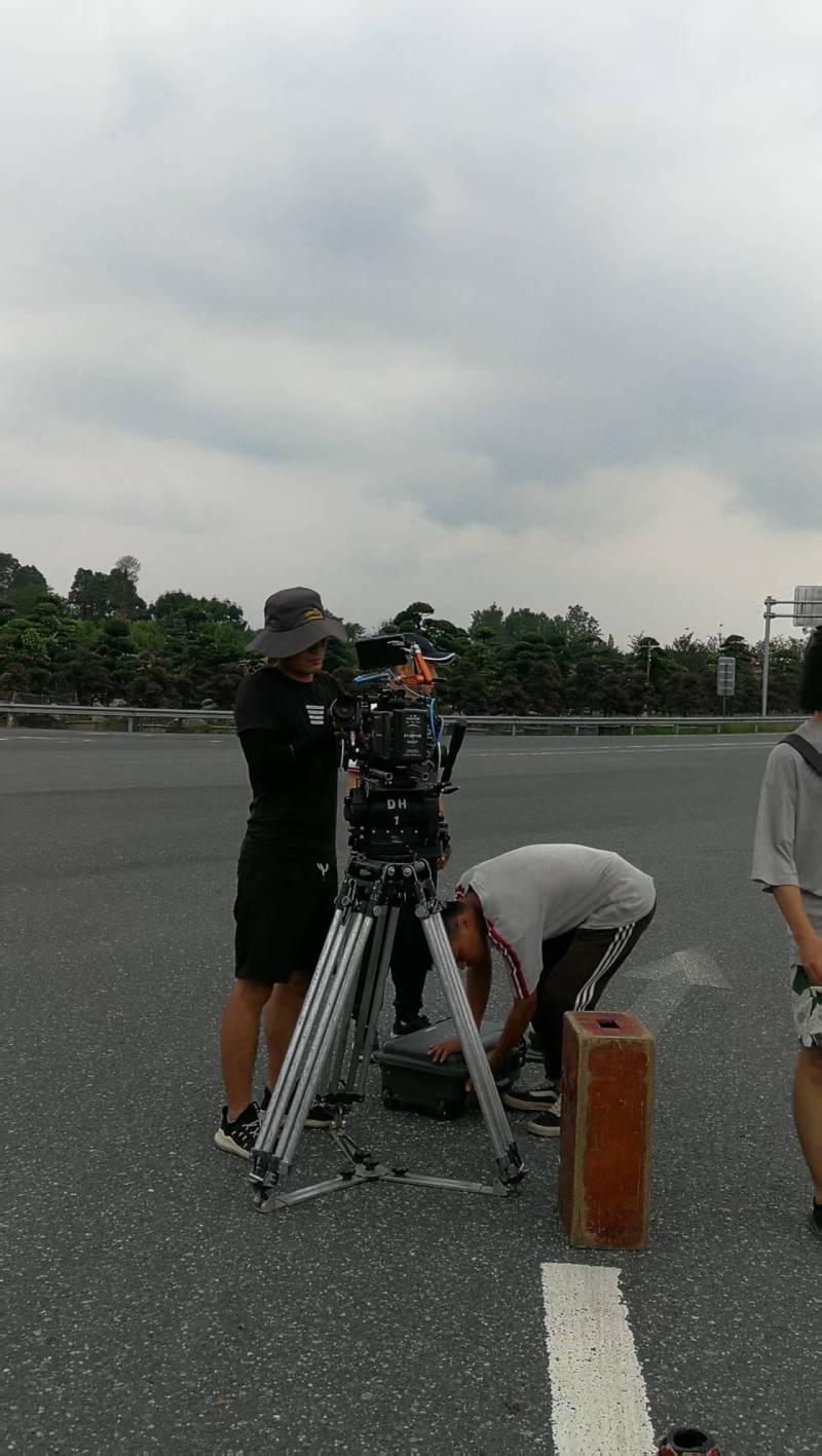 都安TVC拍摄公司：唤醒集体记忆，构建跨代际沟通桥梁